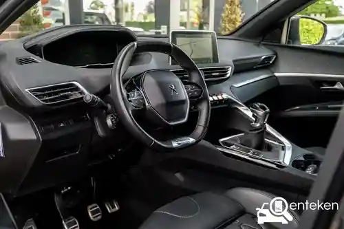 Peugeot 3008 1.2 PureTech 130 2018