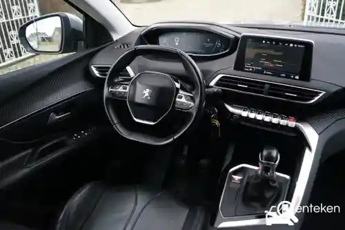Peugeot 3008 1.2 PureTech 130 2018
