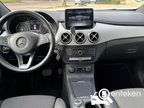 Mercedes-Benz B 250 2016