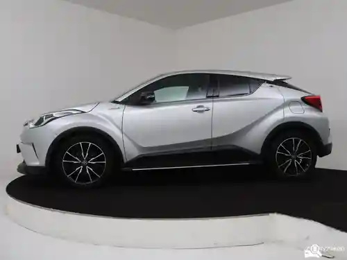 Toyota C-HR 1.8 Hybrid 2018