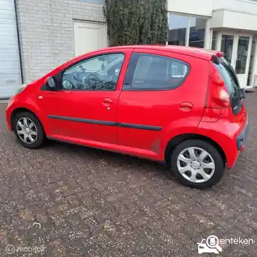 Peugeot 107 1.0 70 2009