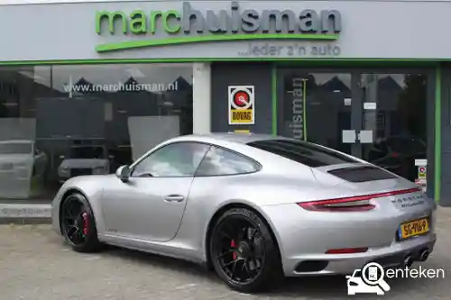 Porsche 911 Carrera Coupé GTS 2018