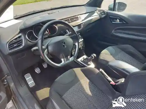 Citroen DS 3 VTi 120 2011