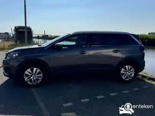 Peugeot 5008 1.2 PureTech 130 2018
