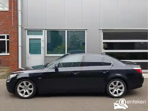 BMW 520i 2004