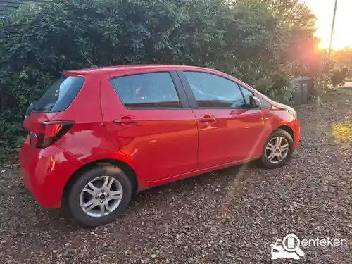 Toyota Yaris 1.0 2015