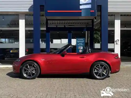 Mazda MX-5 SKYACTIV-G 160 i-ELOOP 2015