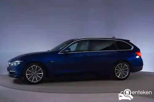 BMW 318i Touring 2018