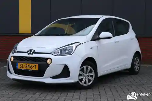 Hyundai i10 1.0 blue 2018