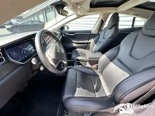 Tesla Model S 75D 2018