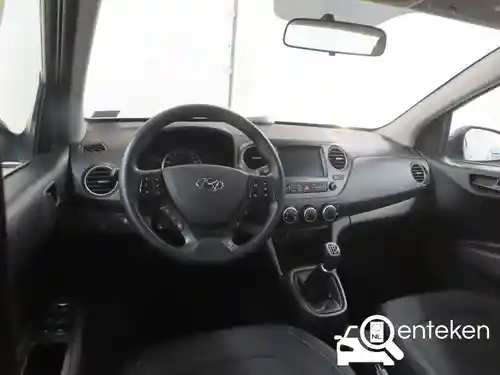 Hyundai i10 1.0 blue 2018