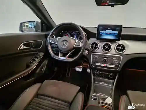 Mercedes-Benz CLA Coupé 180 2018