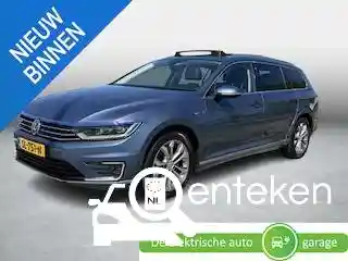 VW Passat Variant GTE 2016