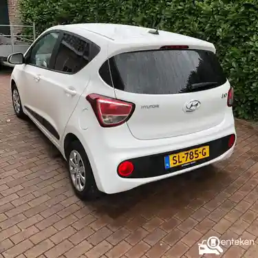 Hyundai i10 1.0 blue 2018