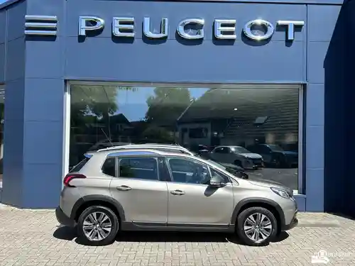Peugeot 2008 1.2 PureTech 110 2017