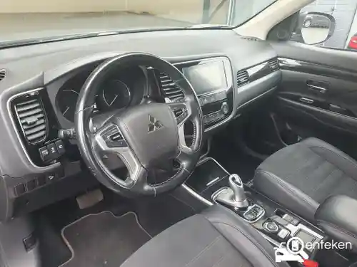 Mitsubishi Outlander 2.0 Plug-In Hybrid 2018