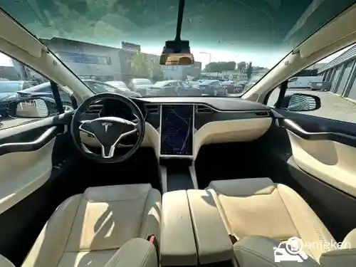 Tesla Model X 100D 2018
