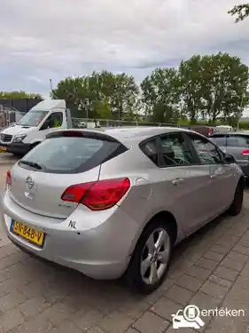 Opel Astra 1.4 2010