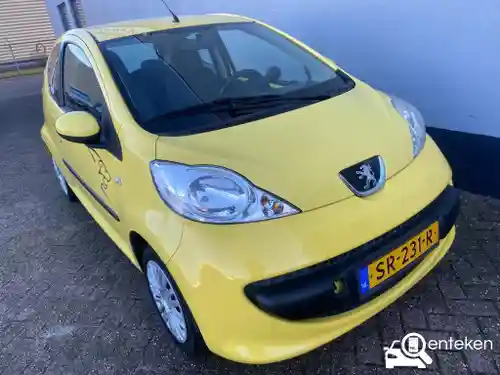 Peugeot 107 1.0 70 2006