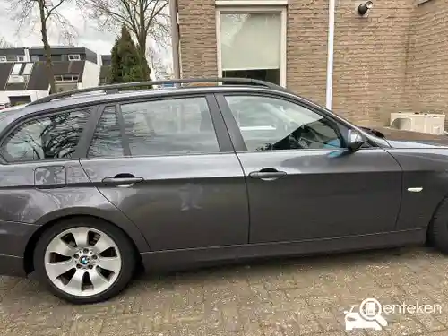 BMW 318i Touring 2006