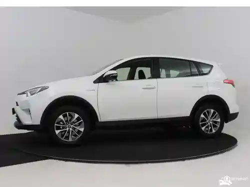 Toyota RAV4 2.5 Hybrid 2018