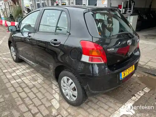 Toyota Yaris 1.3 2009