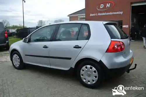 VW Golf 1.6 FSI 2004