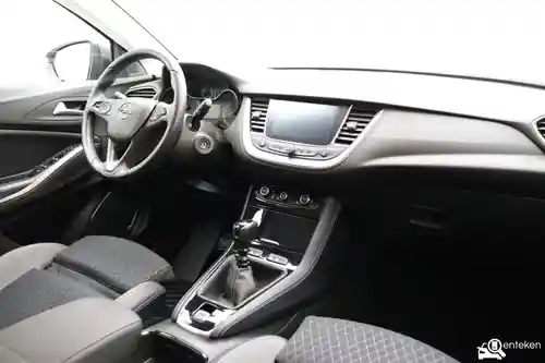 Opel Grandland X 1.2 DI Turbo 2018