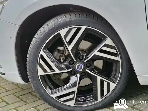 Volvo V60 T4 2018