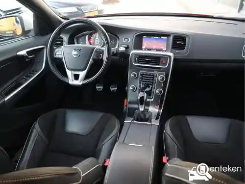 Volvo V60 T4 2018