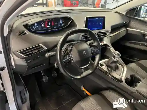 Peugeot 3008 1.2 PureTech 130 2018