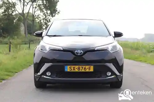 Toyota C-HR 1.8 Hybrid 2018