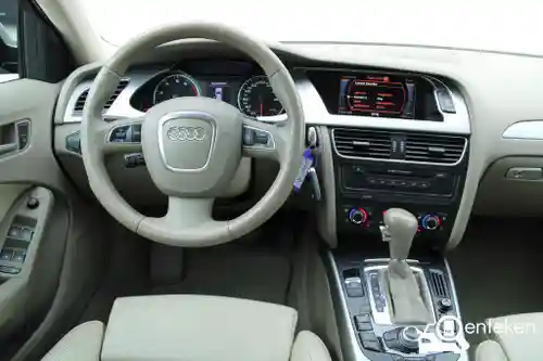 Audi A4 Avant 3.2 FSI 2008