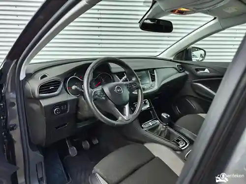 Opel Grandland X 1.2 DI Turbo 2020