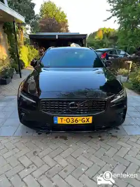 Volvo V60 B4 2021