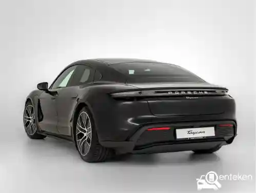 Porsche Taycan 2023