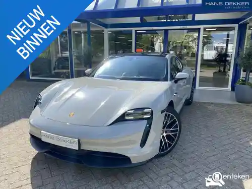 Porsche Taycan 2023