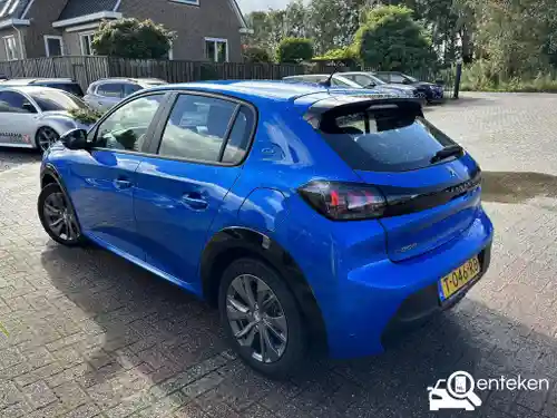 Peugeot e-208 2023