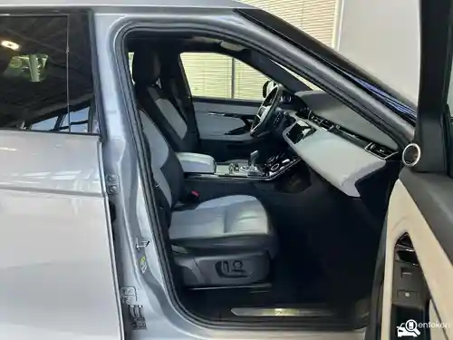 Land Rover Range Rover Evoque P300e 2023