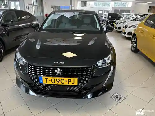 Peugeot 208 1.2 PureTech 100 2023