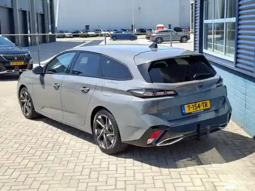 Peugeot 308 SW 1.6 Plug-In Hybrid 180 2023