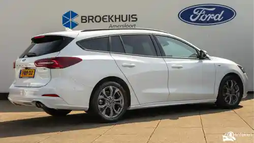 Ford Focus Turnier 1.0 EcoBoost Hybrid 2023