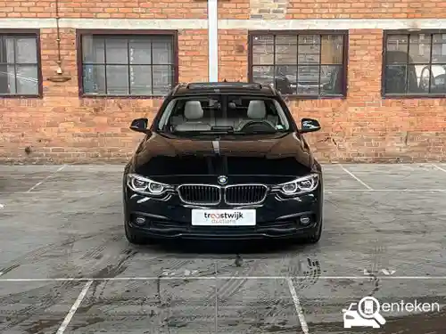 BMW 318i Touring 2017