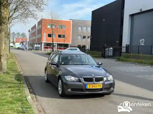BMW 318i Touring 2007