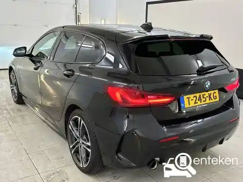 BMW 118i 2023