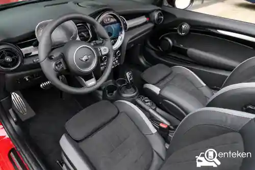 MINI Cabrio Cooper 2023