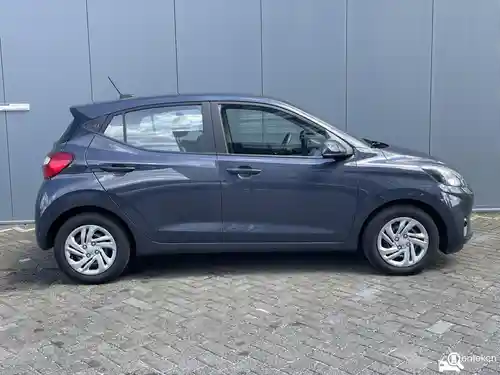 Hyundai i10 1.0 2023