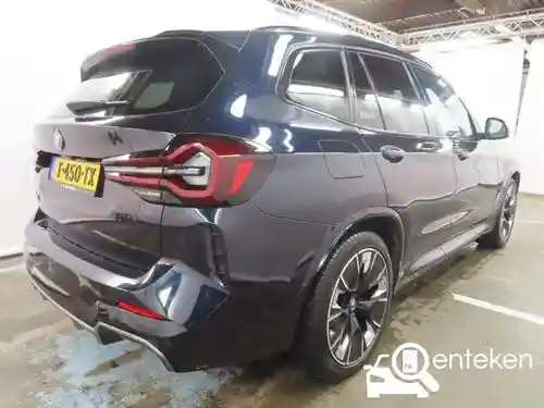BMW iX3 2023