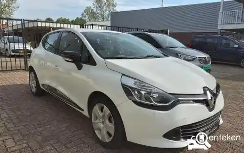 Renault Clio 1.2 16V 75 2015