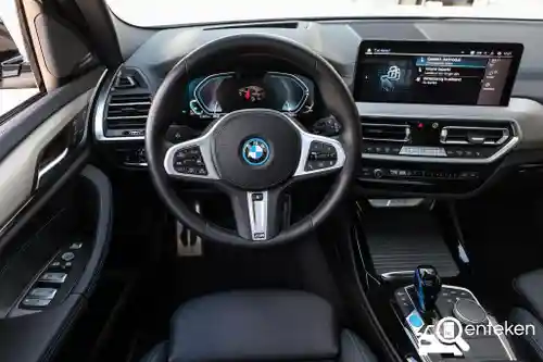 BMW iX3 2022